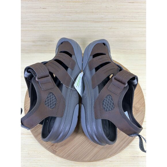 NEW Crocs Yukon Fisherman Brown Leather Sandals Mens Size 7 - Picture 6 of 8